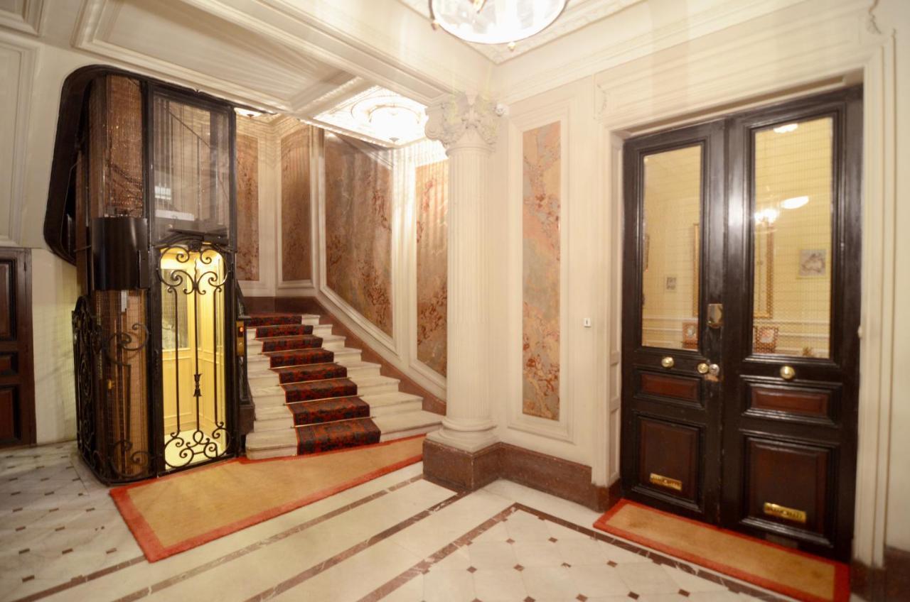 Champs Elysees Париж Экстерьер фото